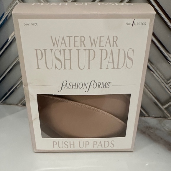 Fashion Water Wear Push Up Pads - Picture 1 of 3